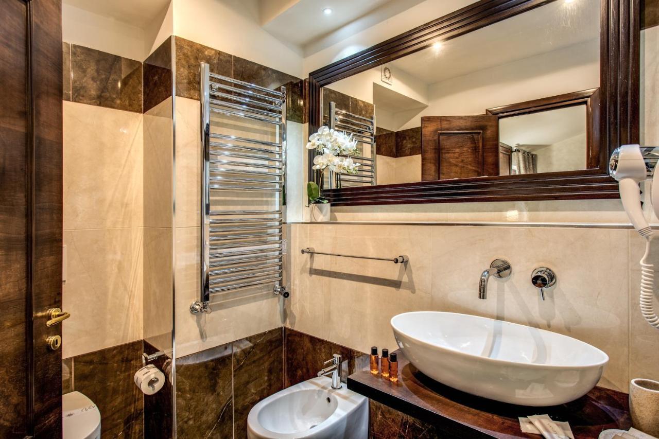 Boutique Relais Barozzi & Spa Рим Екстериор снимка
